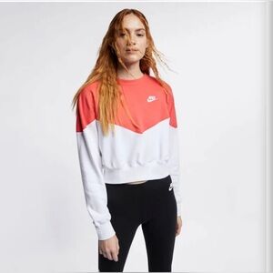 NIKE SPORTSWEAR HERITAGE CREW